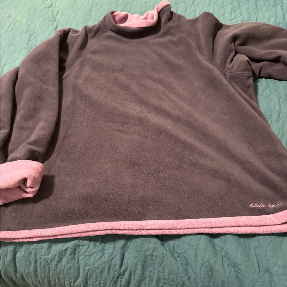 Eddie Bauer reversible fleece pullover